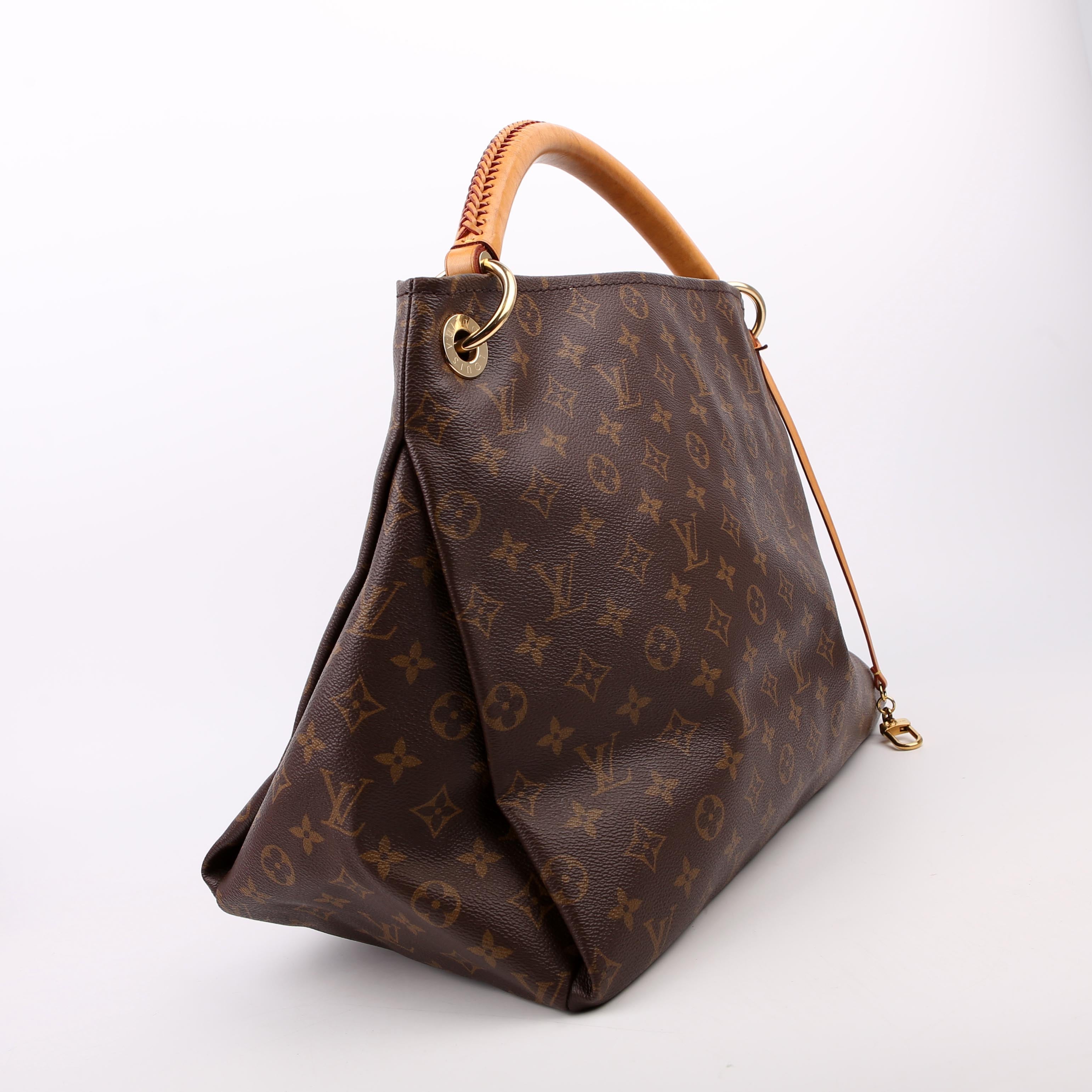 Artsy MM Monogram