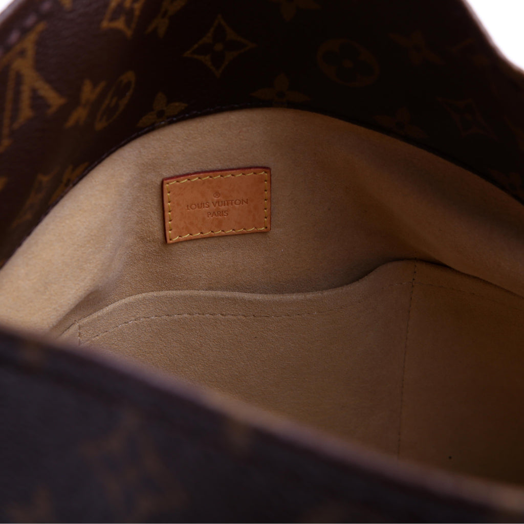 Artsy MM Monogram