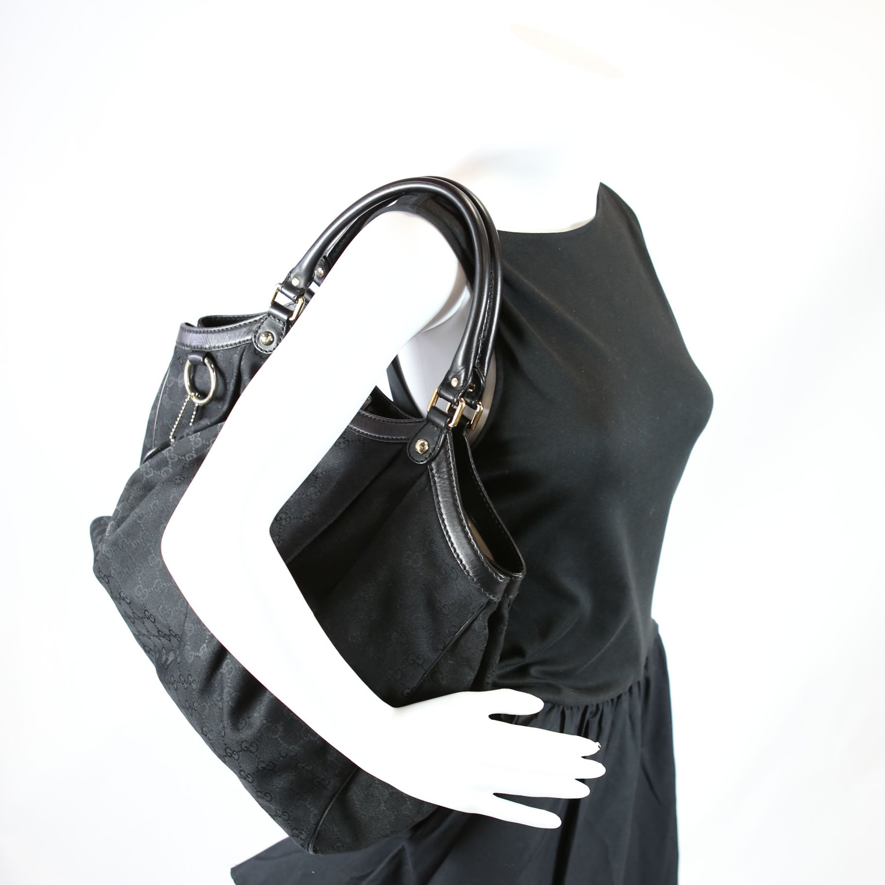 211943 Sukey GG Canvas Large Black