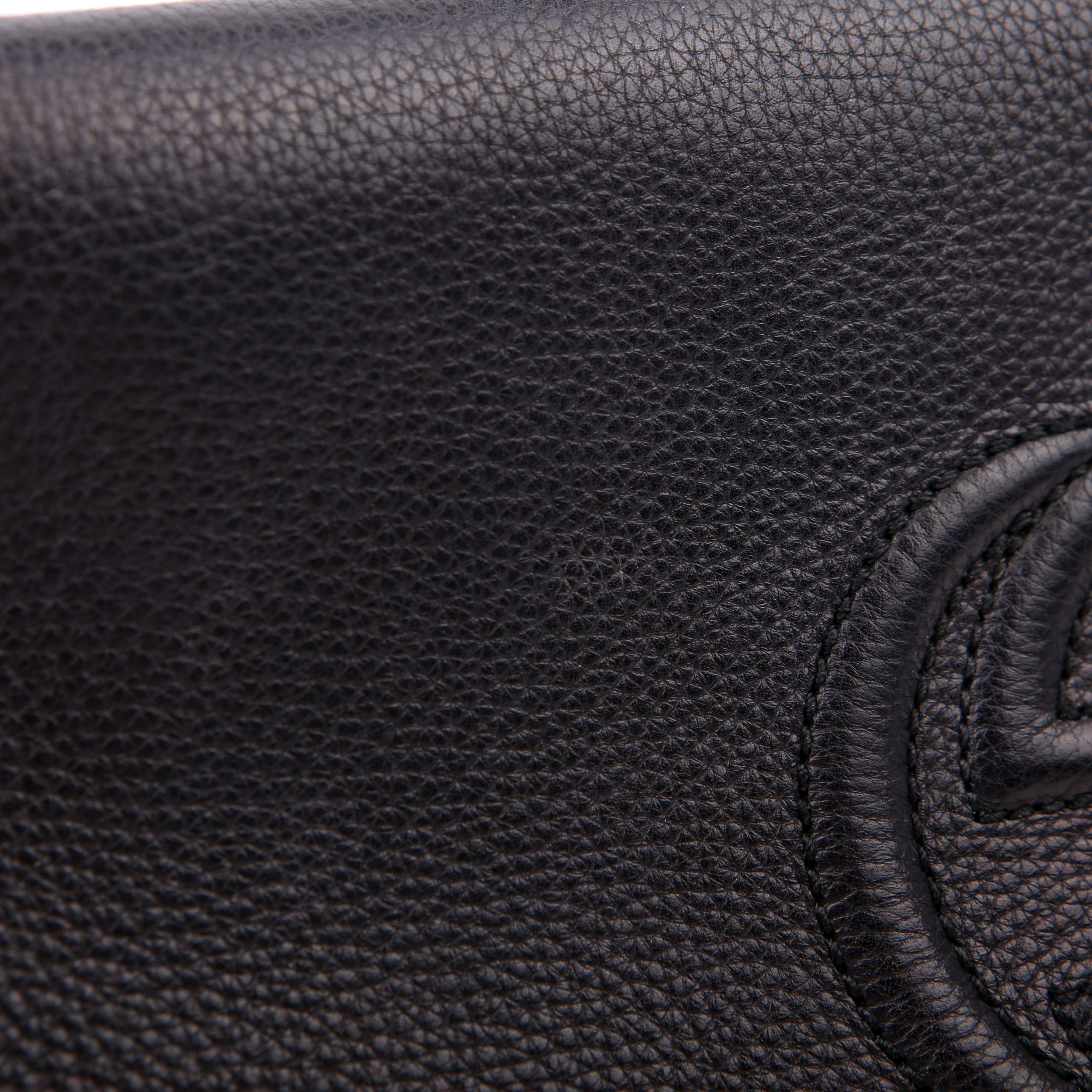 Gucci 336753 Soho Leather Clutch Black