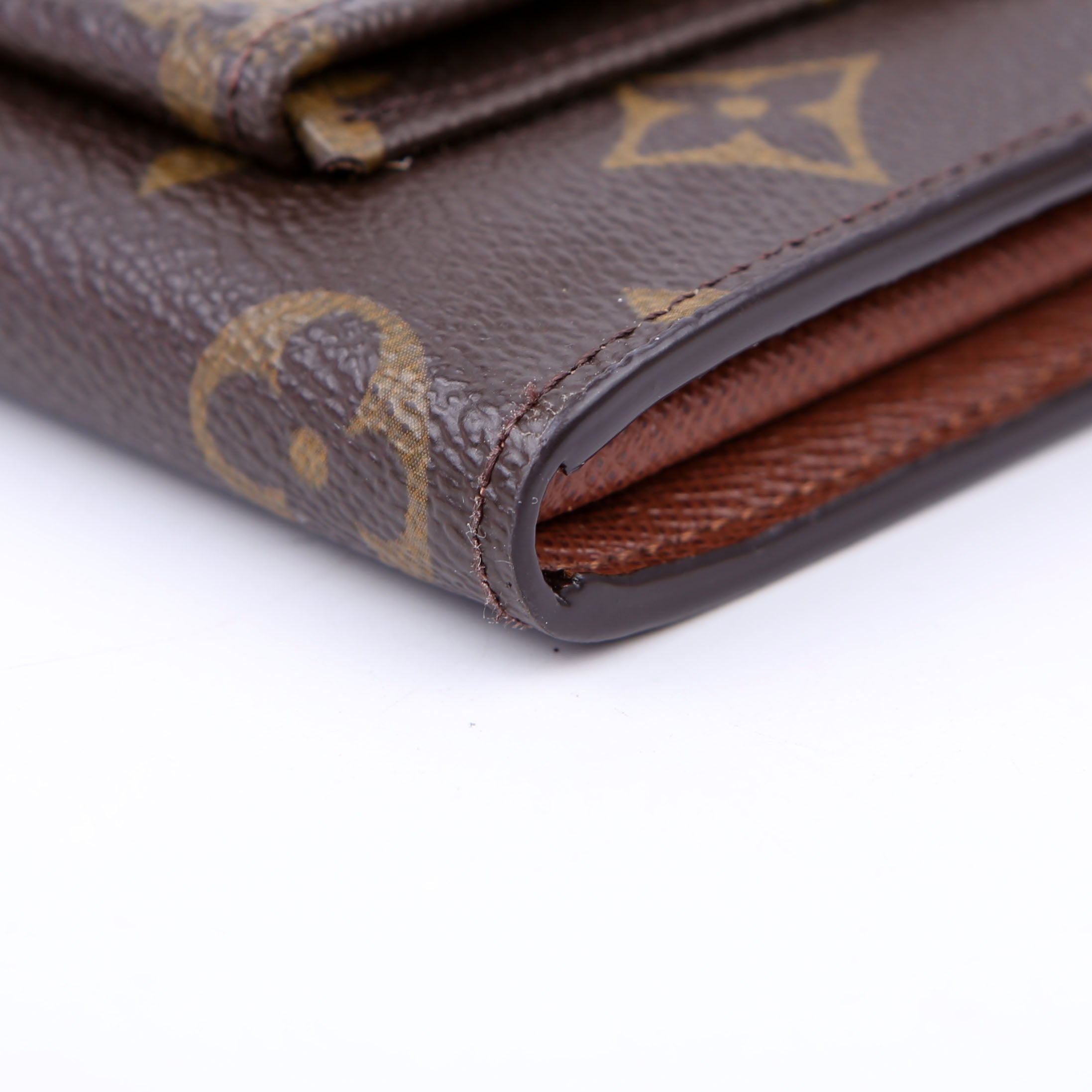 Astrid Wallet Monogram