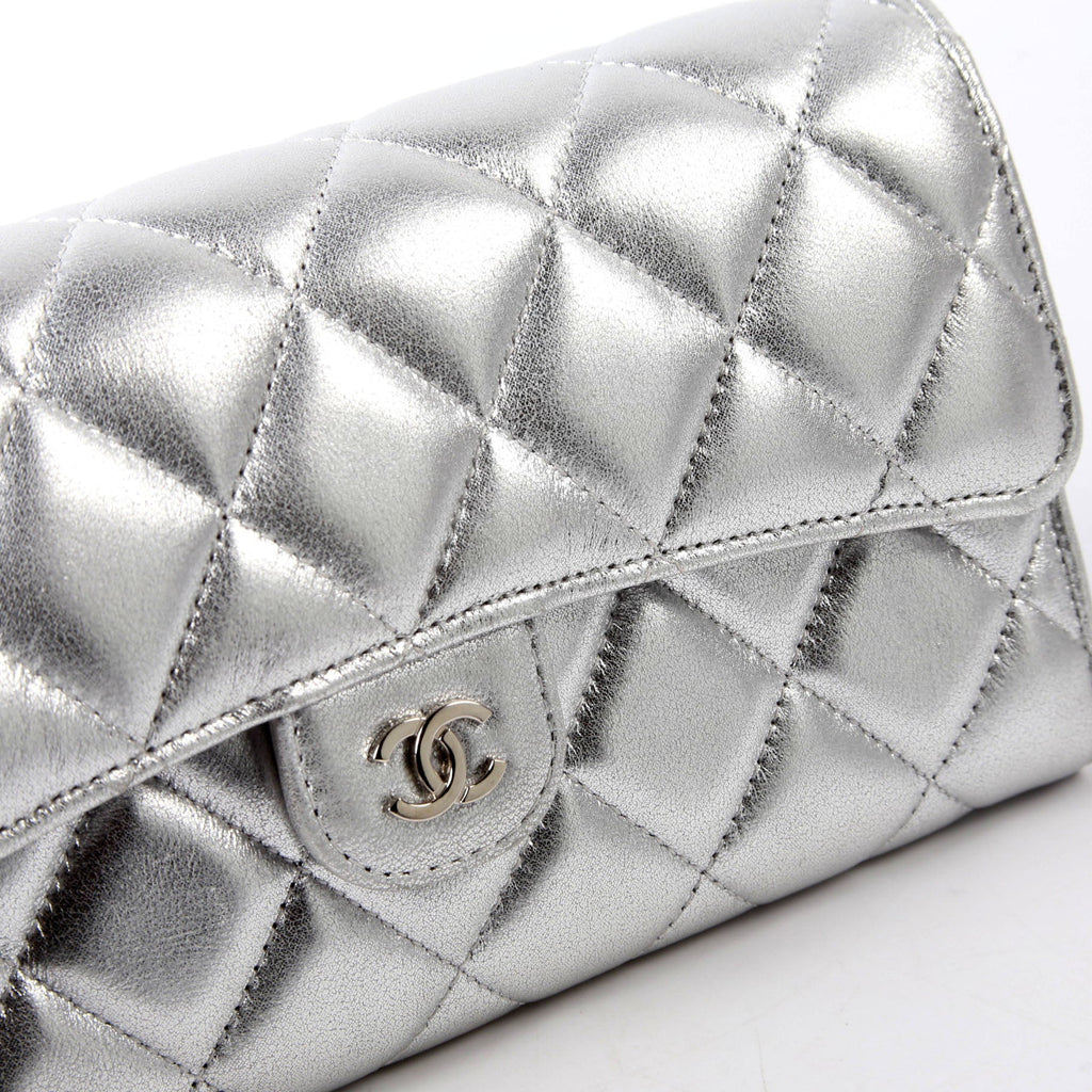 Classic Flap Wallet Long Lambskin Silver