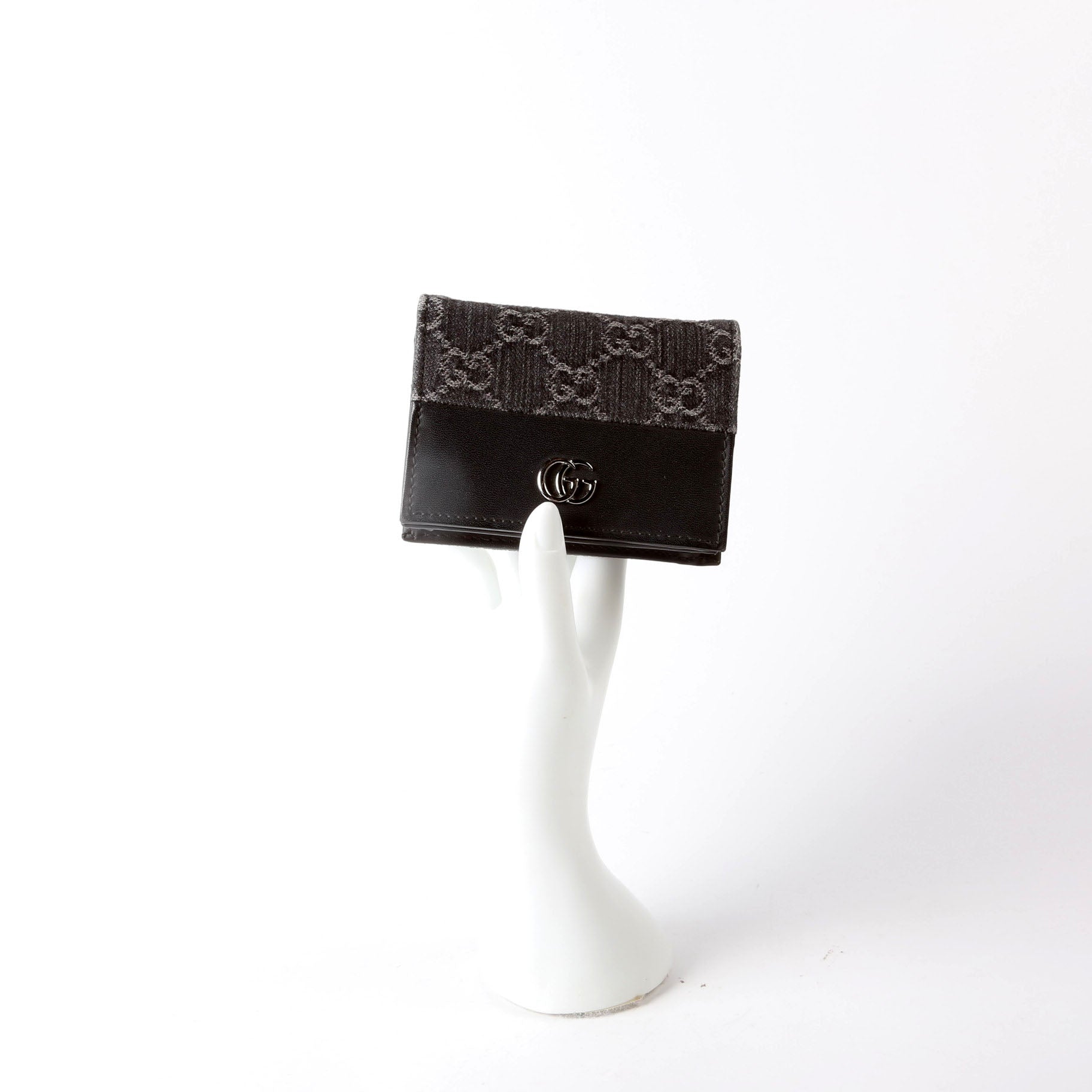 Gucci 658610 GG Supreme Marmont Card Case Black