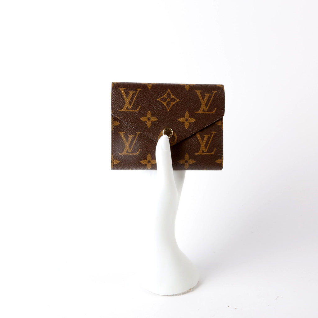Victorine Wallet Monogram Pink