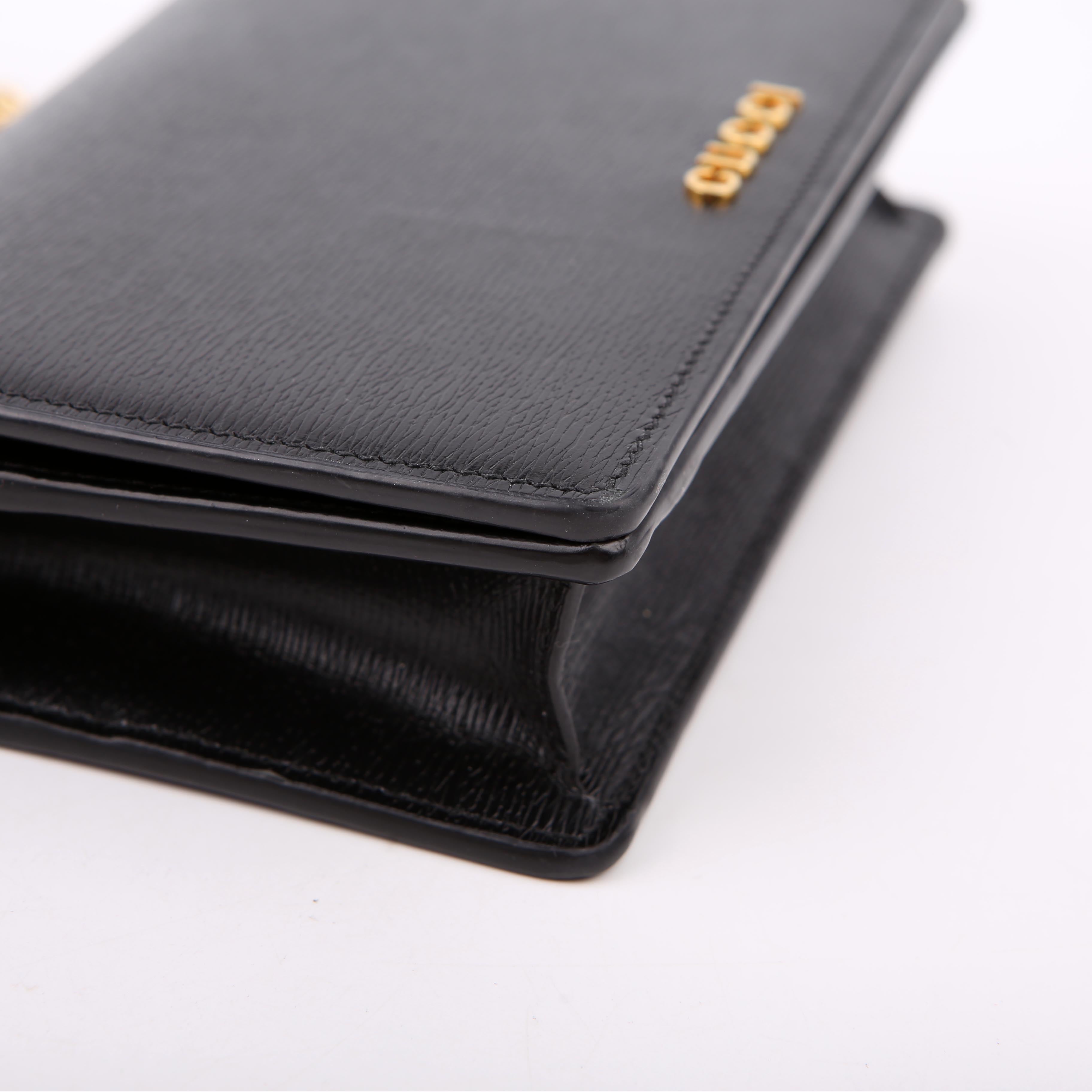 Gucci 772643 Scipt Logo Chain Wallet