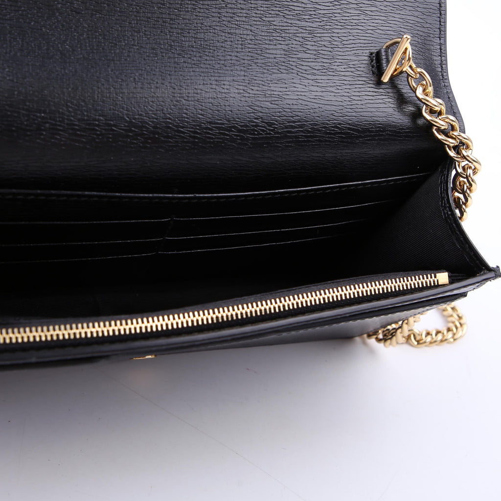 Gucci 772643 Scipt Logo Chain Wallet