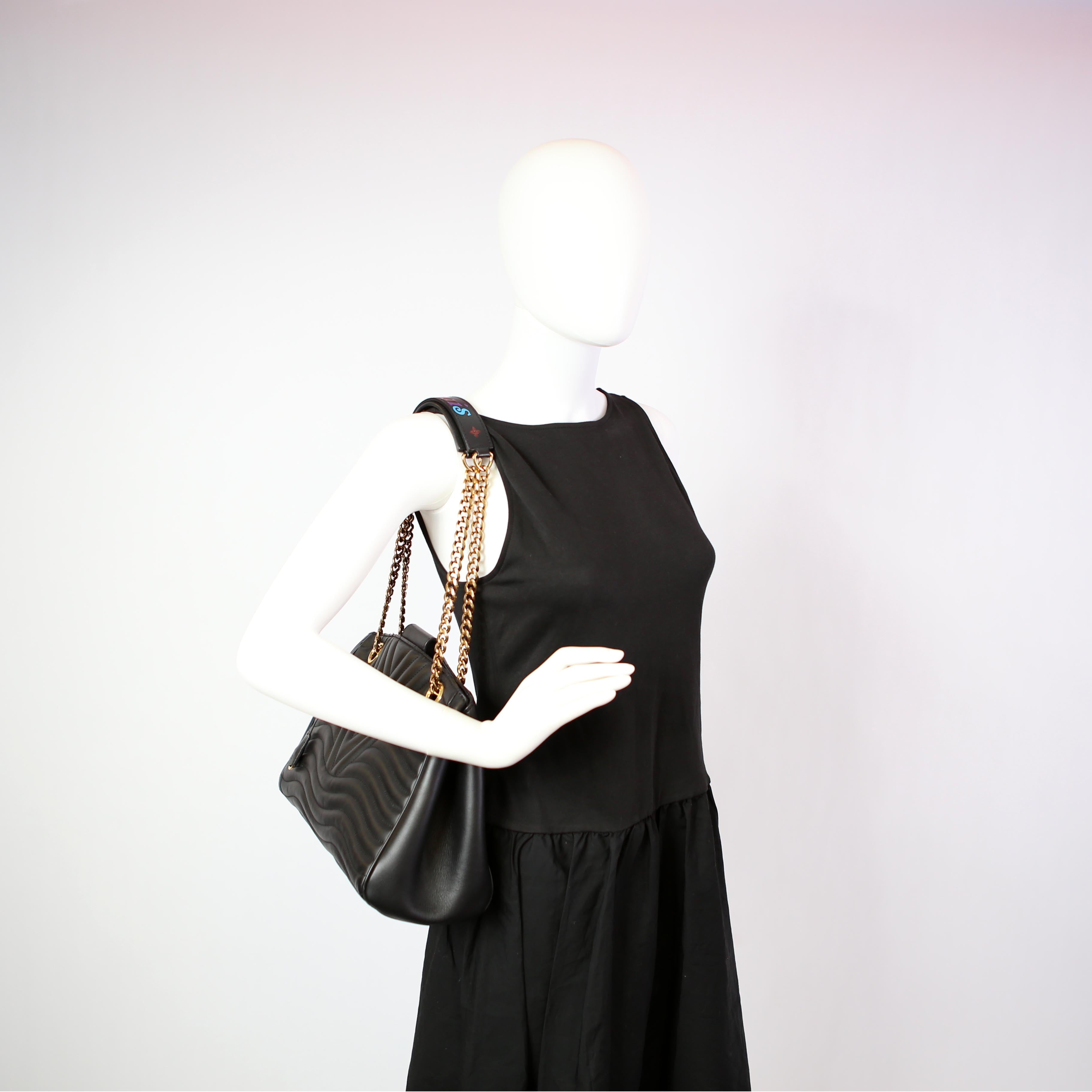 New Wave Chain Tote