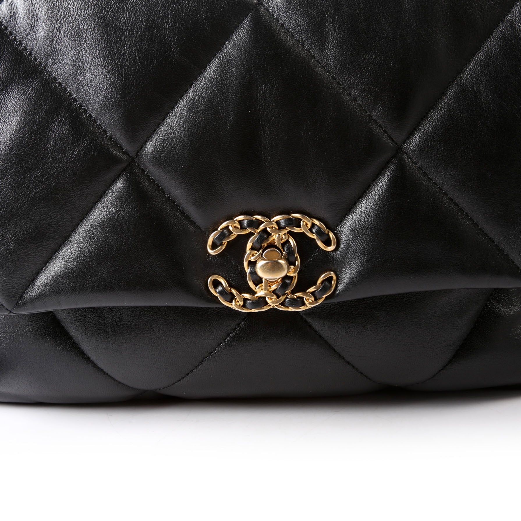 Quilted Goatskin 19 Large Flap 31M Black