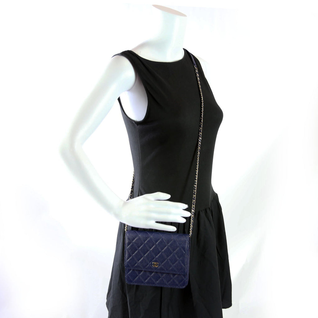 WOC Classic Quilted Square Caviar 24M Blue
