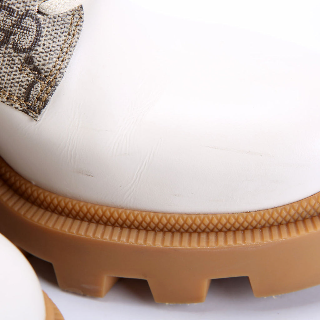 Gucci GG Supreme Quilted Leather Lace Up Ankle Boots Size 38.5