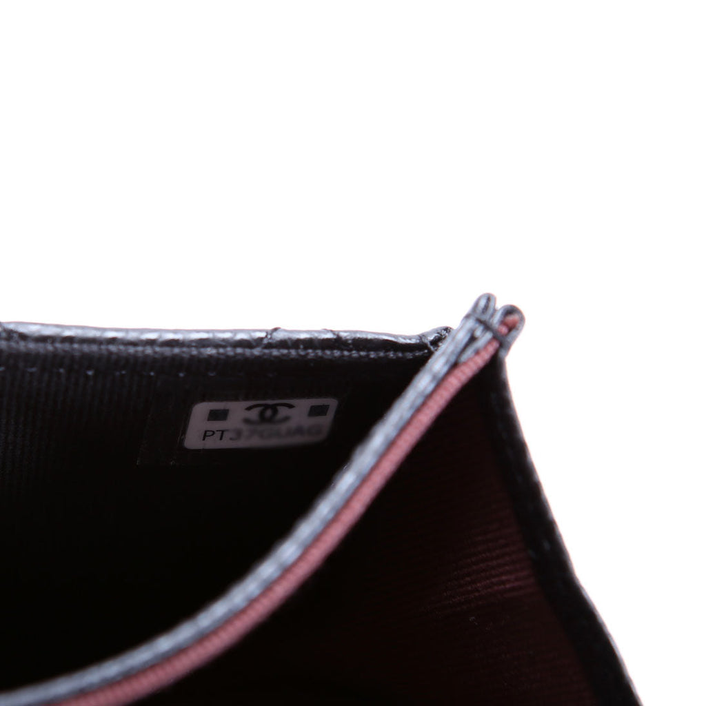 Classic Flap Card Holder Caviar Black