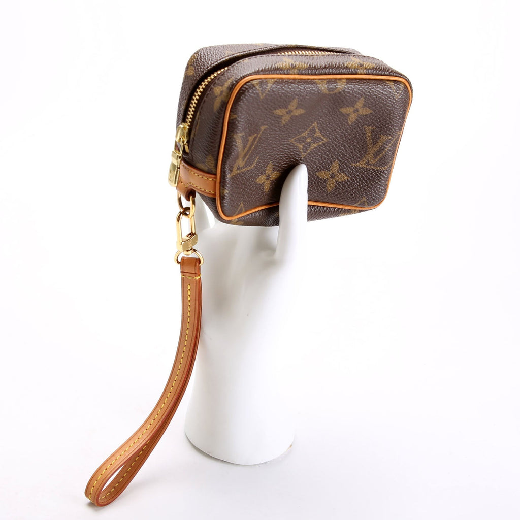 Wapity Case Monogram