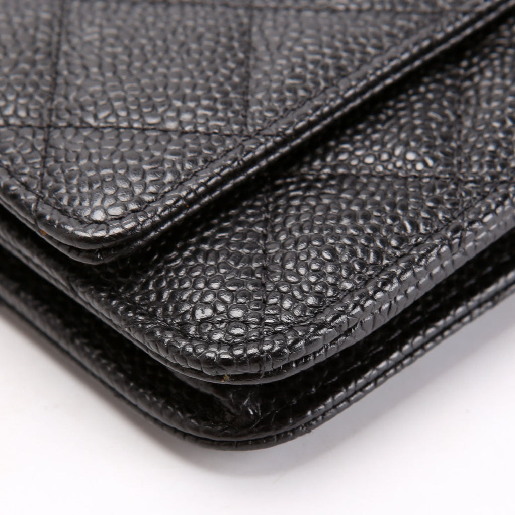 Wallet On Chain Classic Quilted Caviar Black