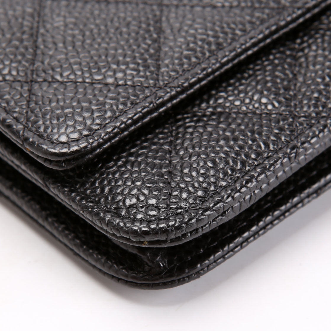 Wallet On Chain Classic Quilted Caviar Black