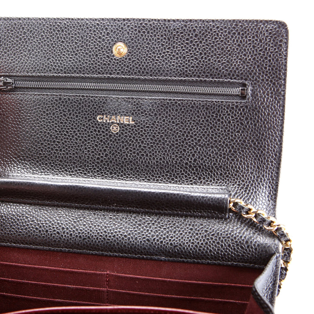 Wallet On Chain Classic Quilted Caviar Black