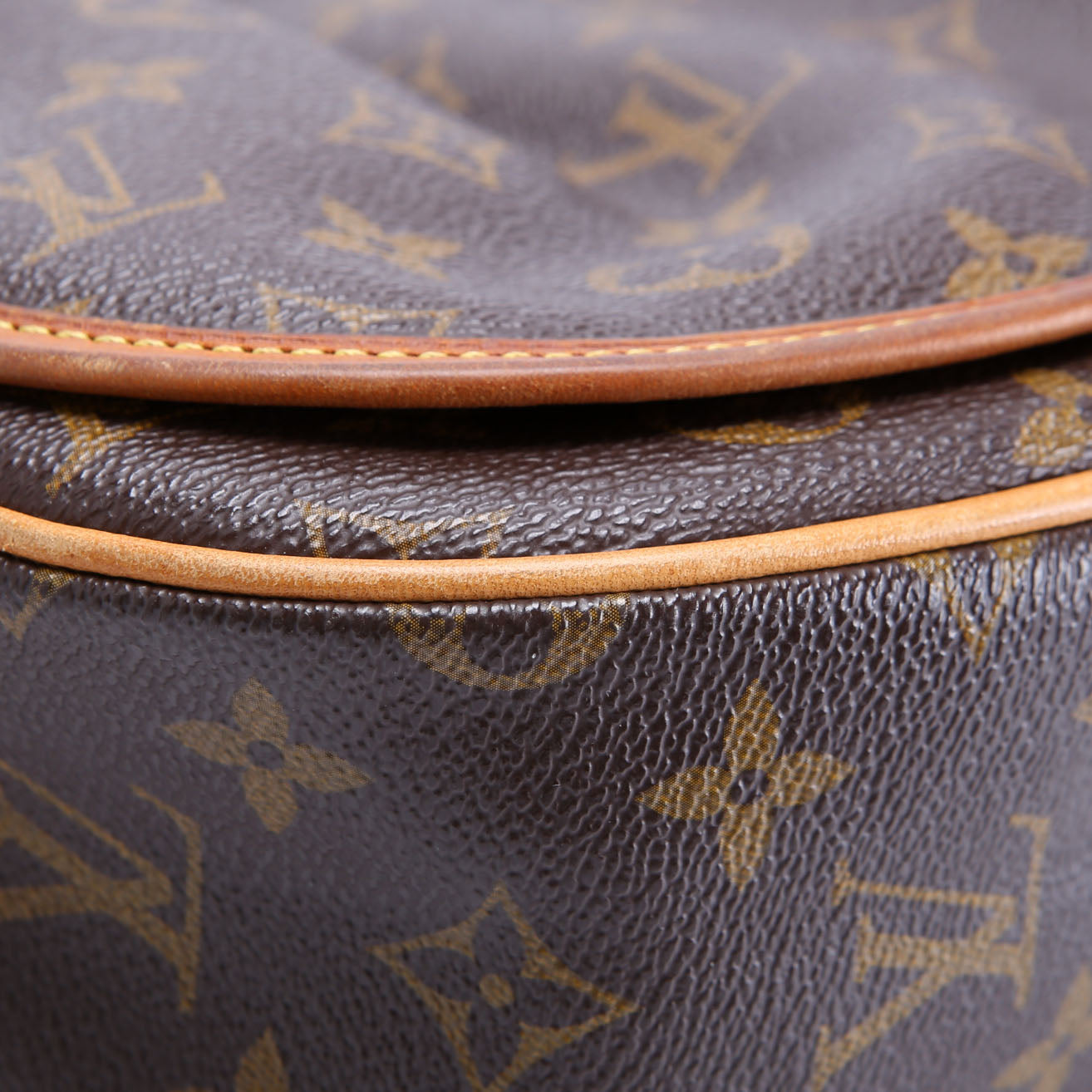 Menilmontant PM Monogram