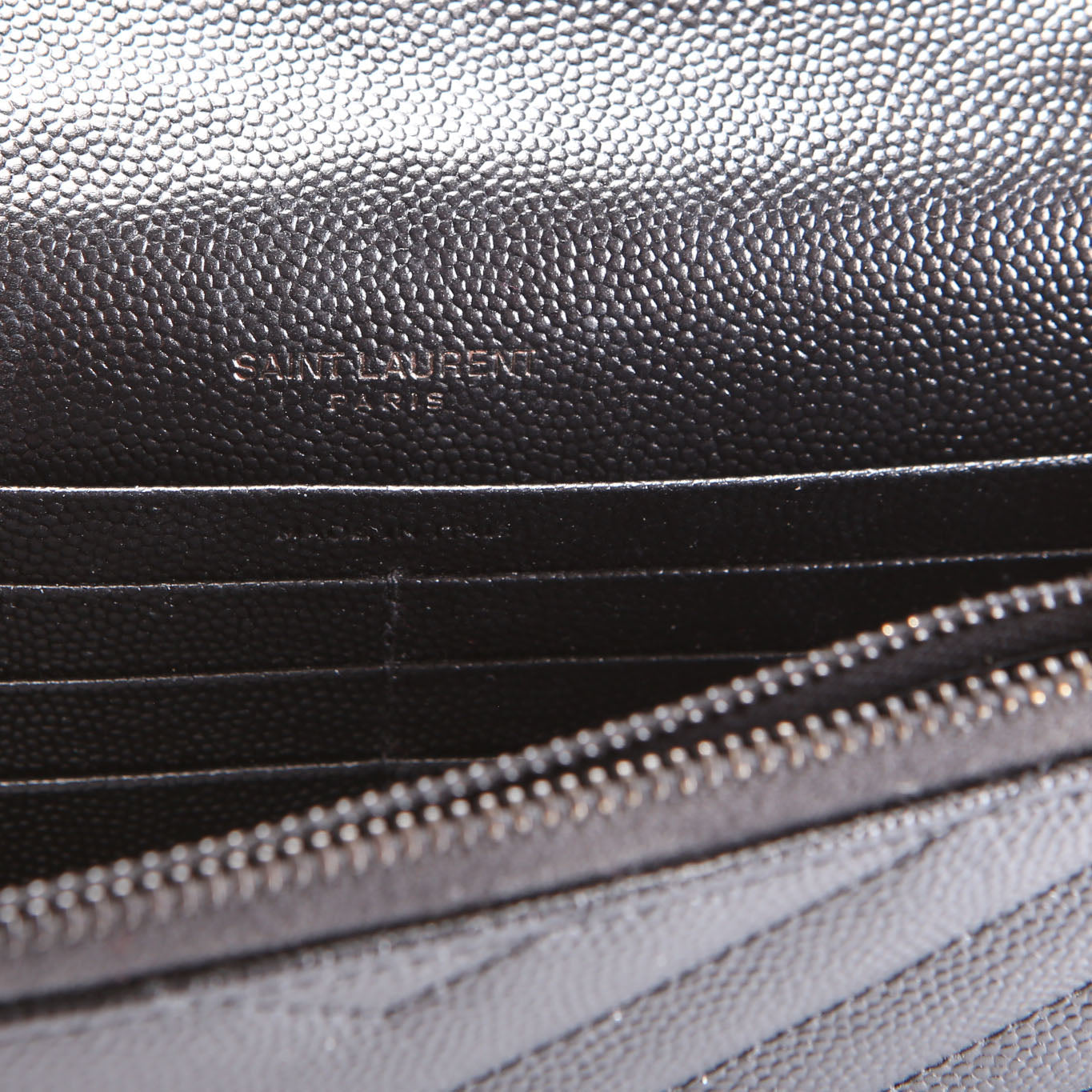 Envelope Chain Wallet 695108 Black