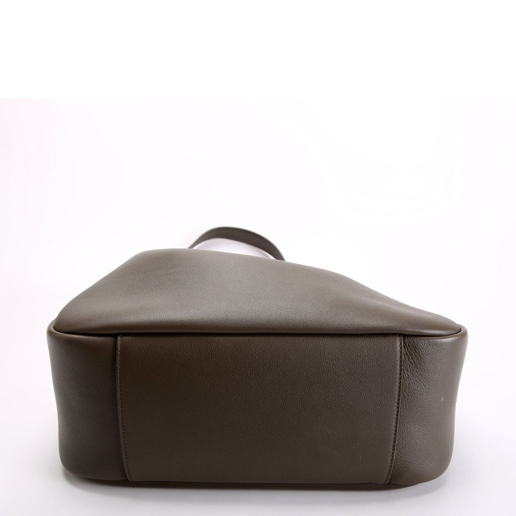 753837 Le 5 A 7 Supple Large Hobo Green