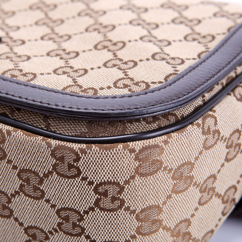 449172 GG Canvas Messenger