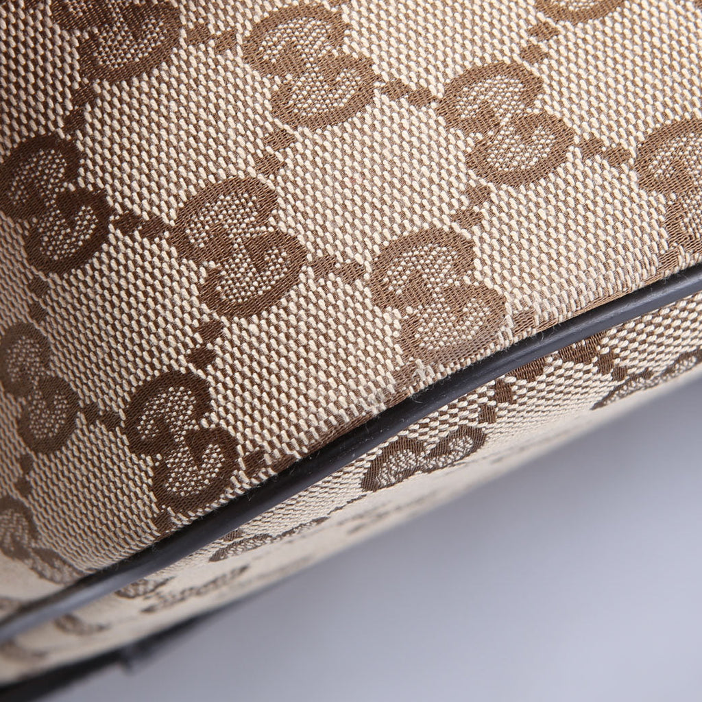 449172 GG Canvas Messenger