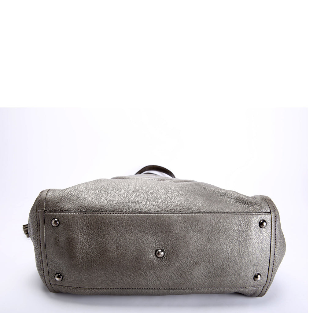 282309 Soho Leather Hobo Medium Silver