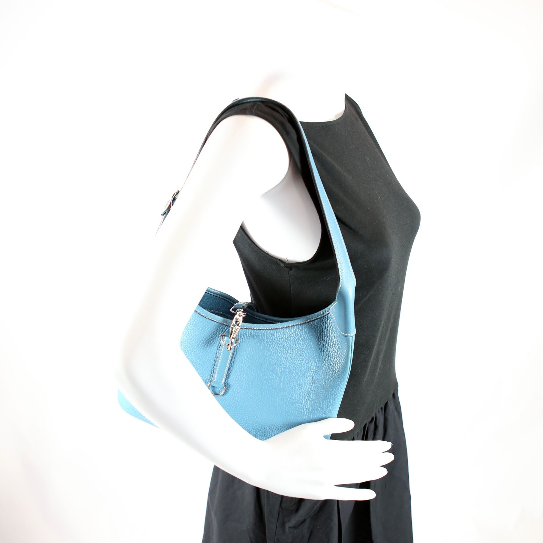 Trim 31 Clemence Blue