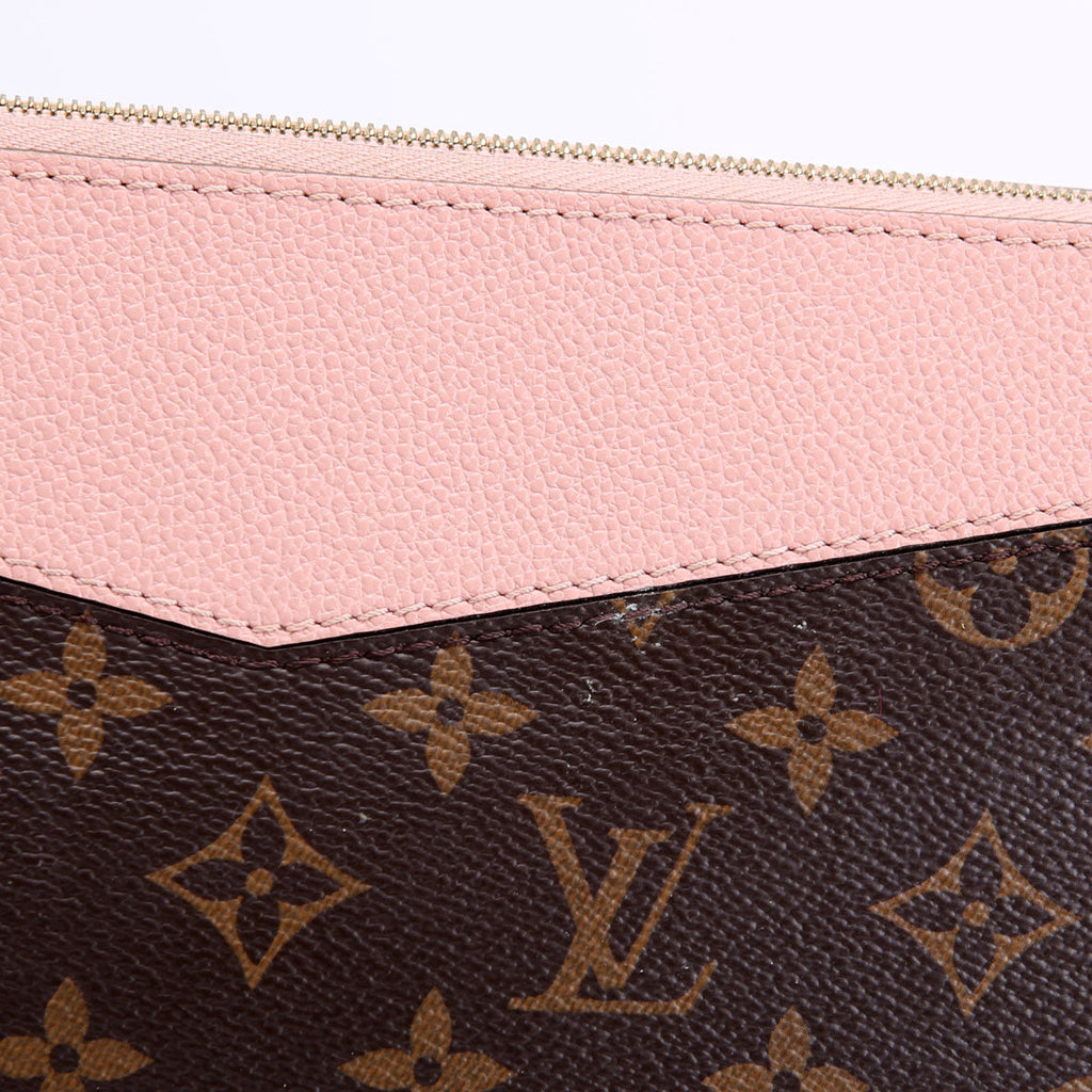 Daily Pouch Monogram Pink