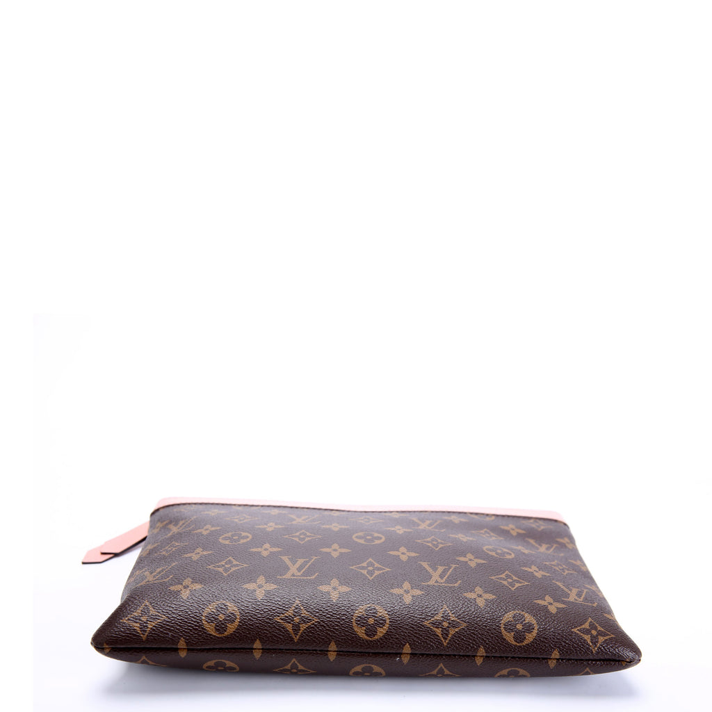 Daily Pouch Monogram Pink