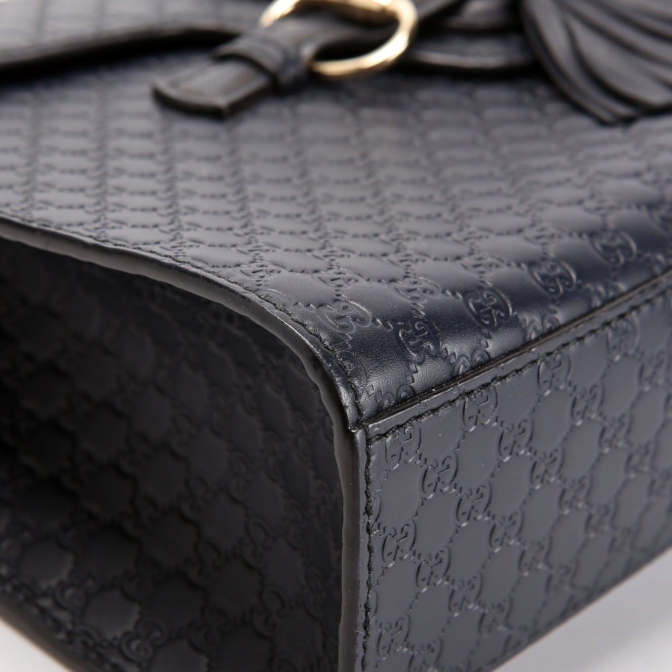 449635 Emily Micro Medium Chain