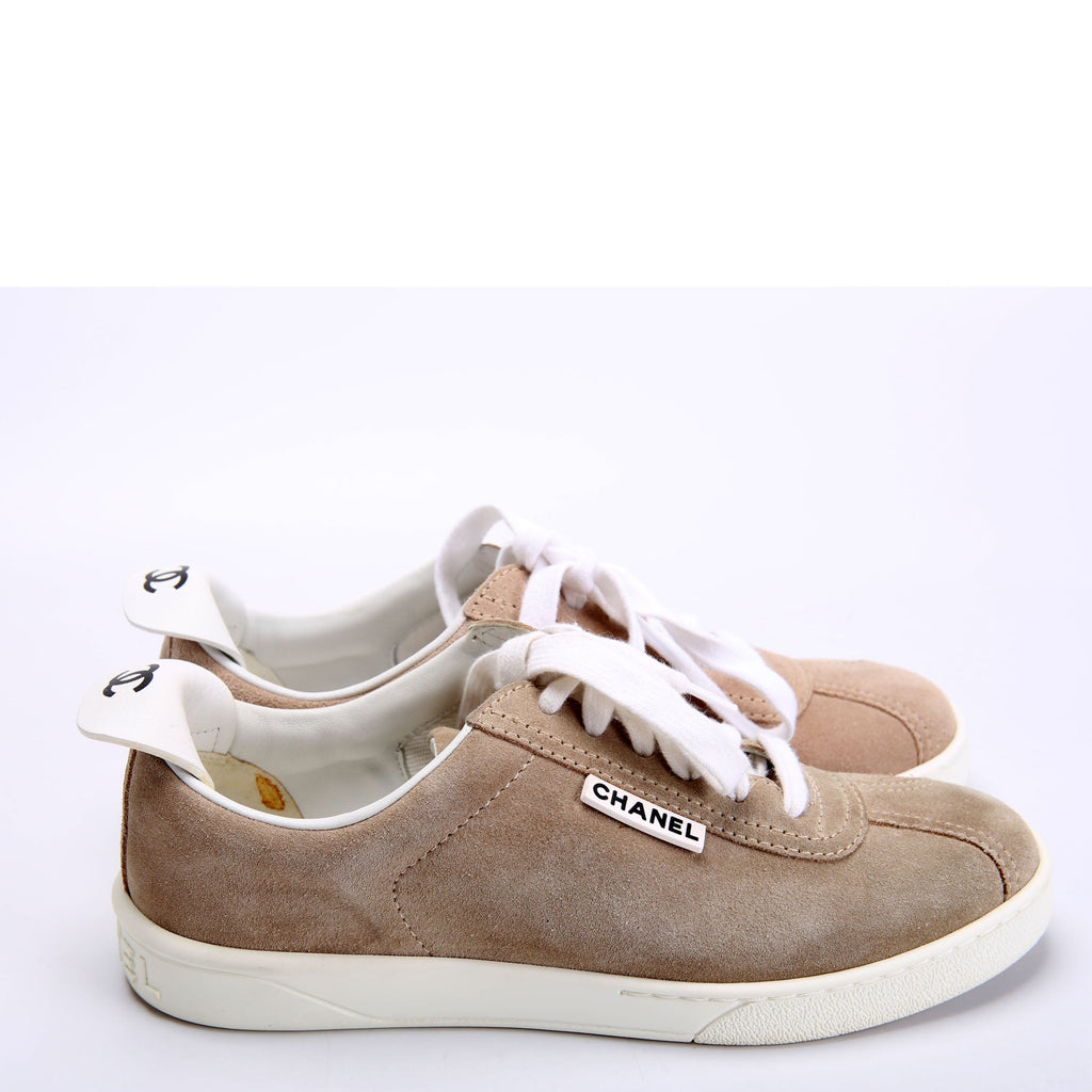 CC Weekender Suede Sneakers Size 35.5