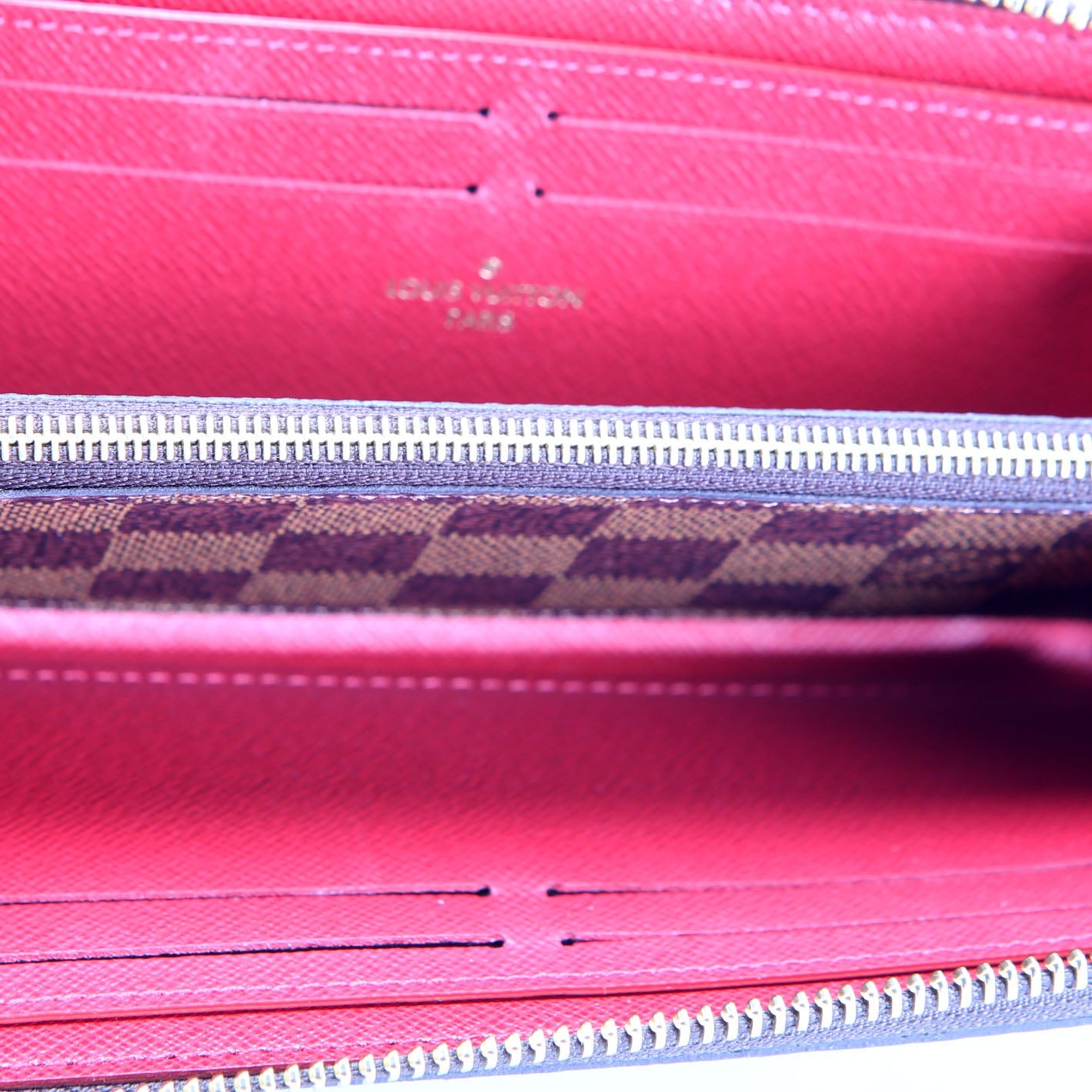 Clemence Wallet Ebene
