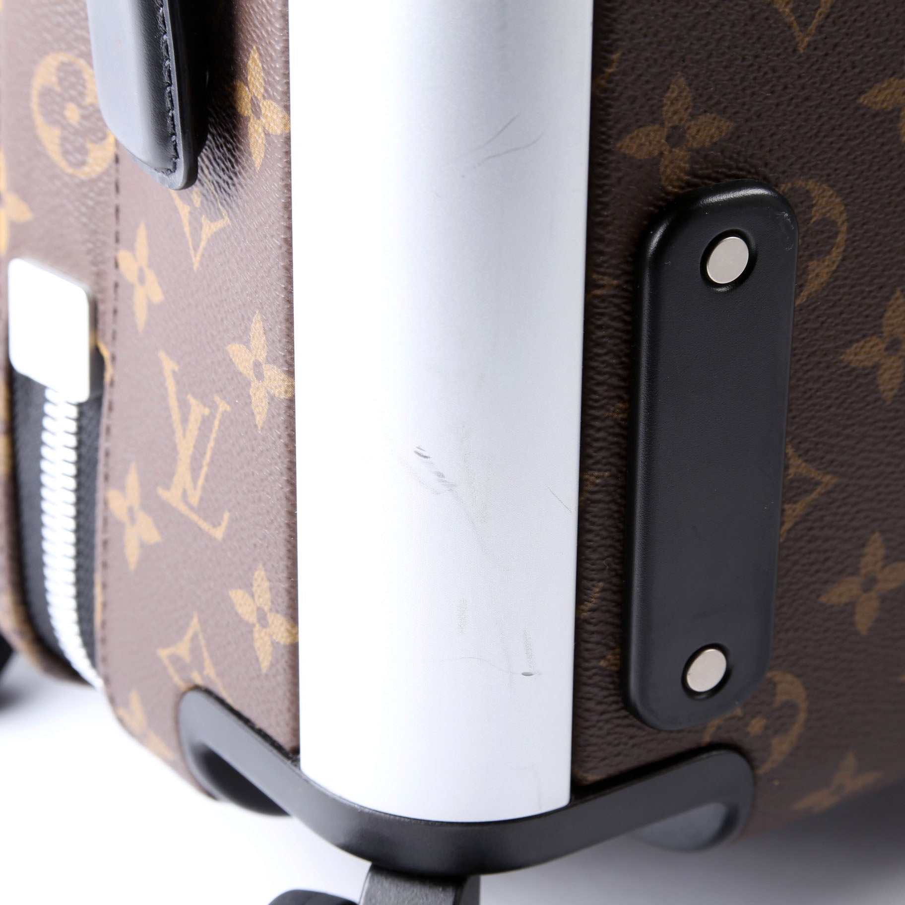Horizon 55 Monogram Macassar