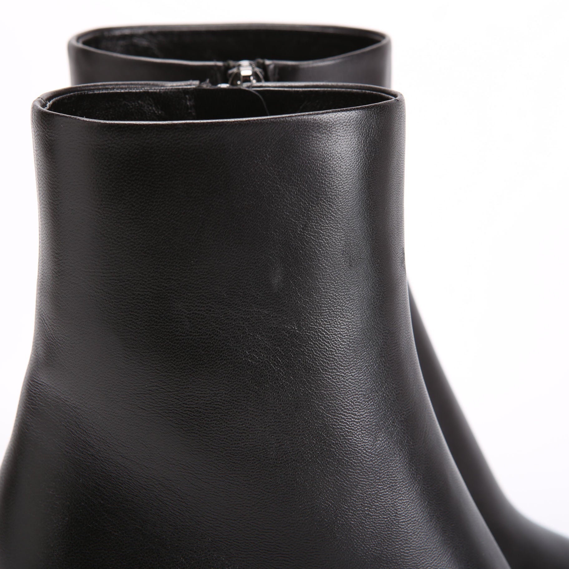 SAINT LAURENT LouLou Ankle Zip Booties Size 39