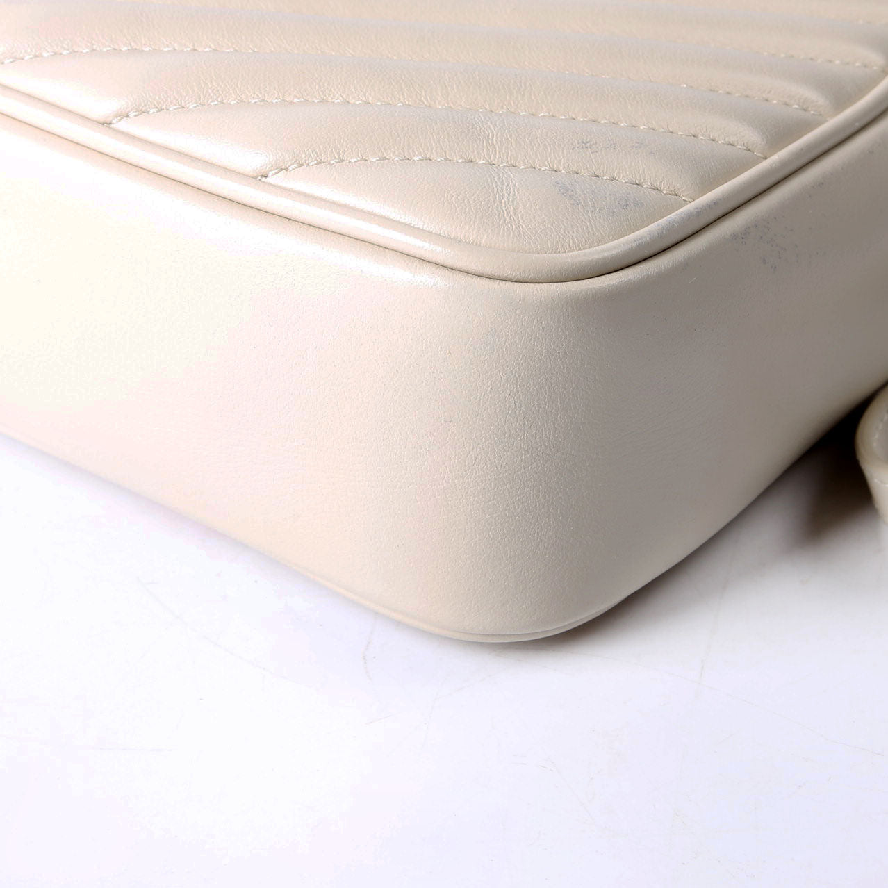 SAINT LAURENT Lou Camera Bag Quilted 574494 Ivory