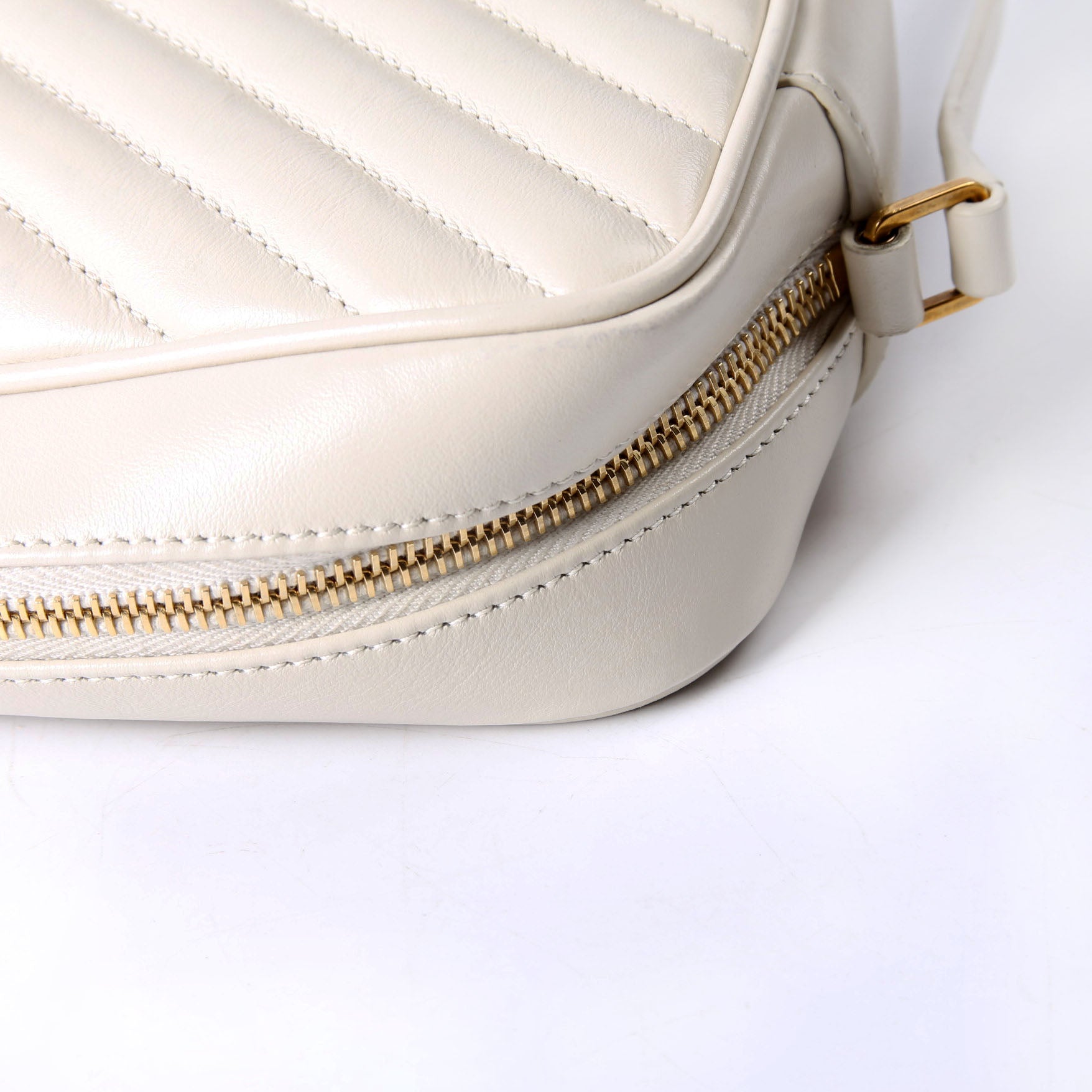 SAINT LAURENT Lou Camera Bag Quilted 574494 Ivory