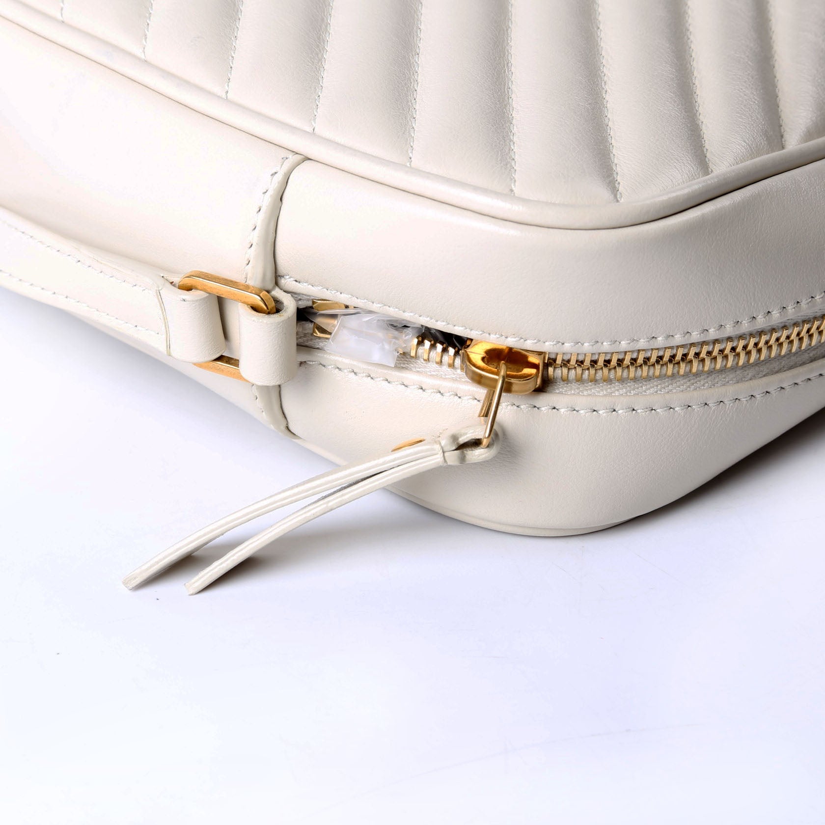 SAINT LAURENT Lou Camera Bag Quilted 574494 Ivory