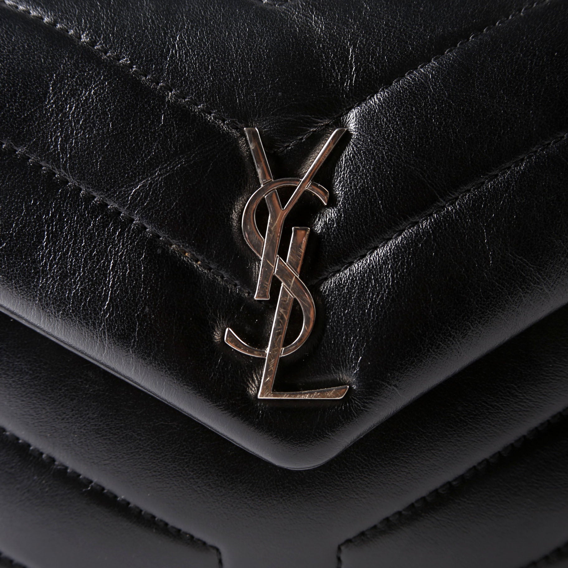 SAINT LAURENT LouLou Satchel Toy Crossbody 467072 Black