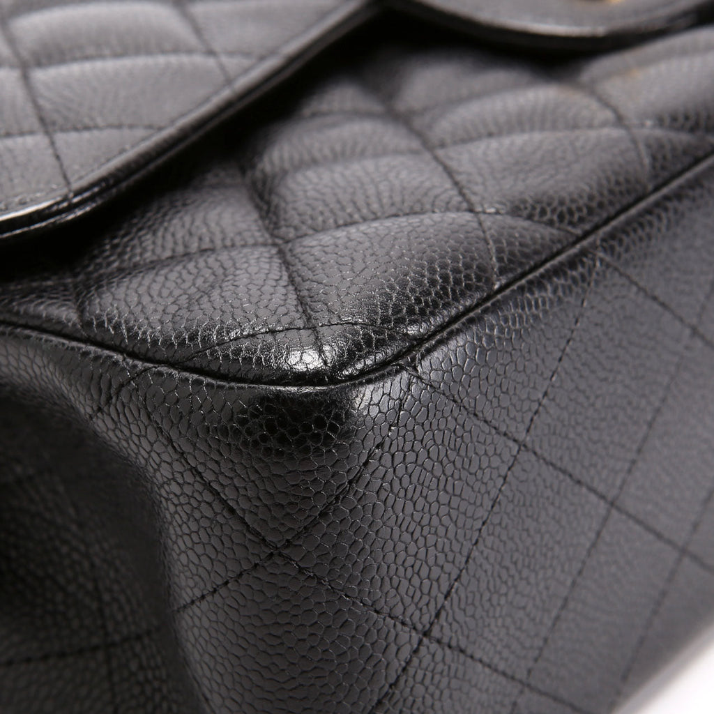 Classic Flap Jumbo Caviar 17-20M Black