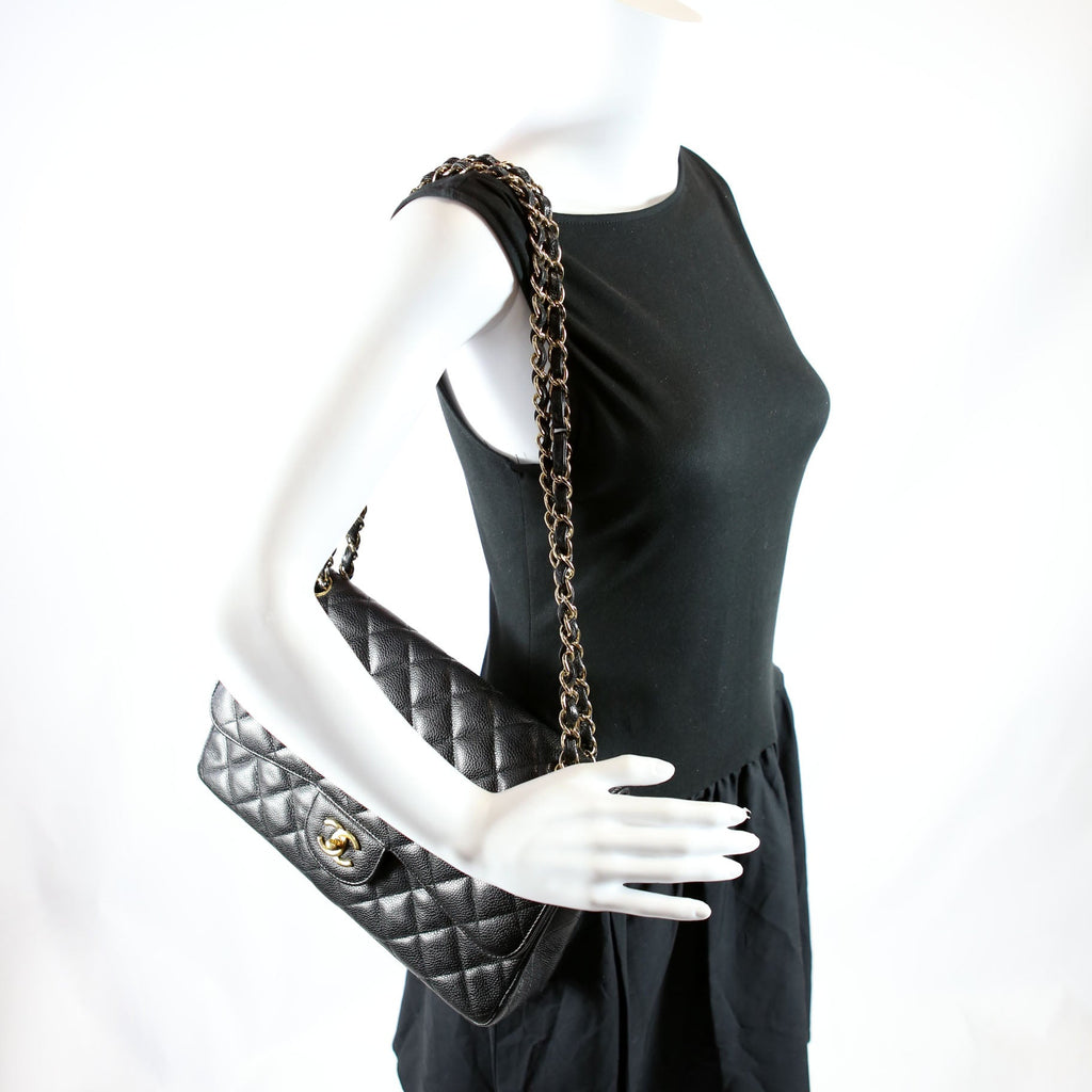 Classic Flap Jumbo Caviar 17-20M Black