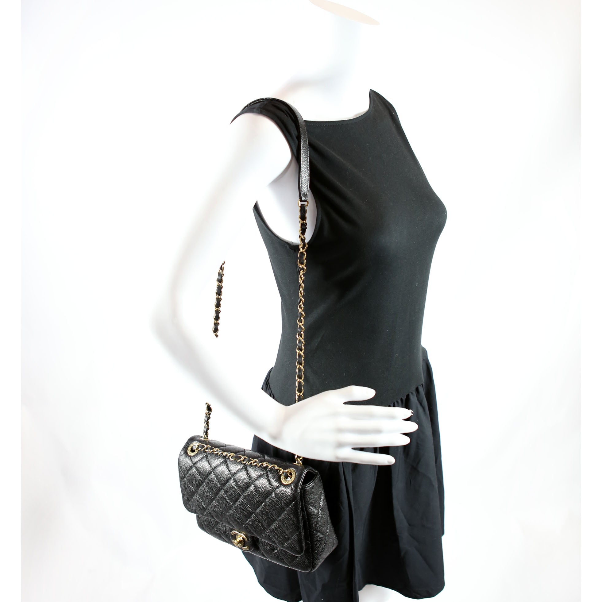 Classic Flap Small Caviar Black RFID