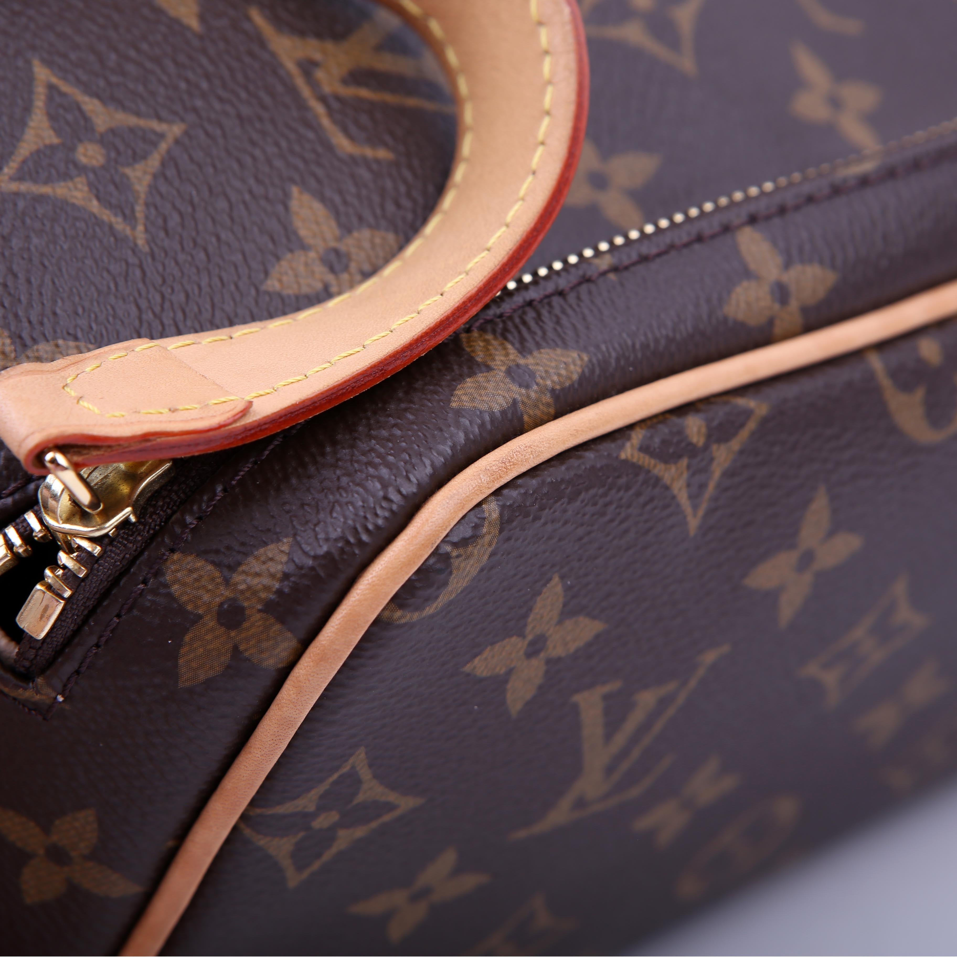Dopp Kit Toilet Pouch Monogram