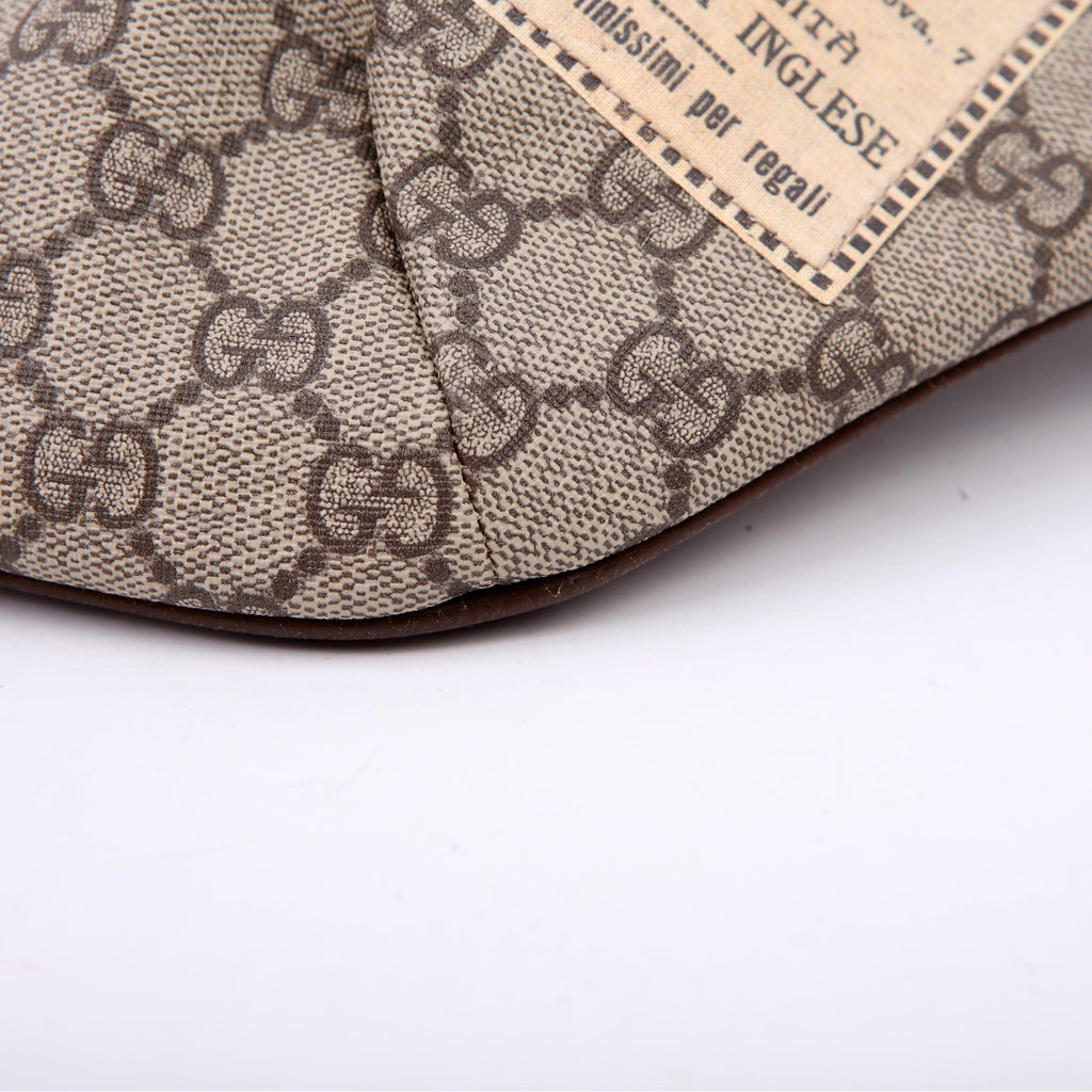 529711 GG Supreme Courrier Belt Bag