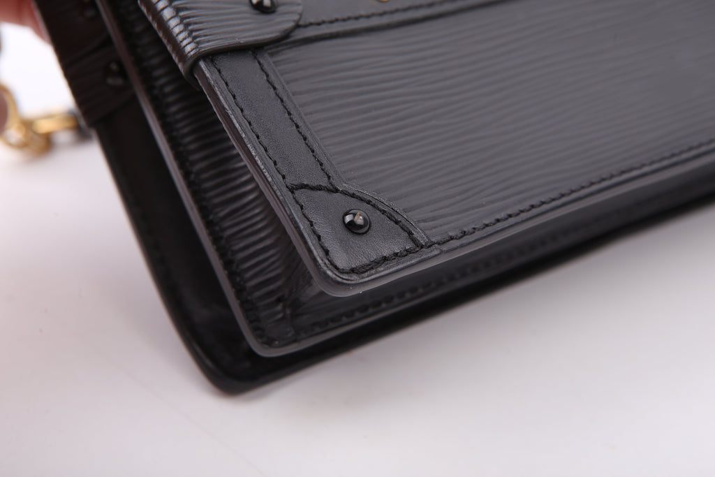Trunk Clutch Epi