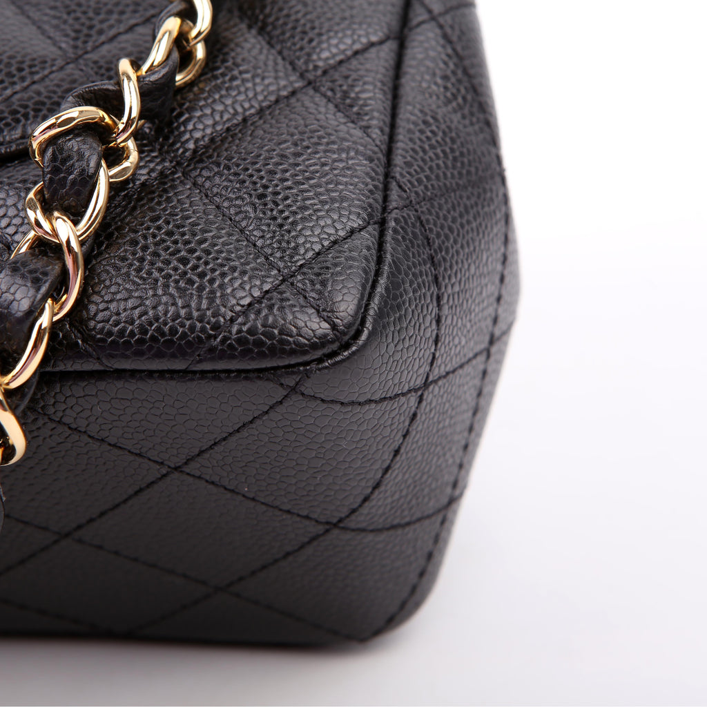 Classic Flap Jumbo Caviar 10M Black