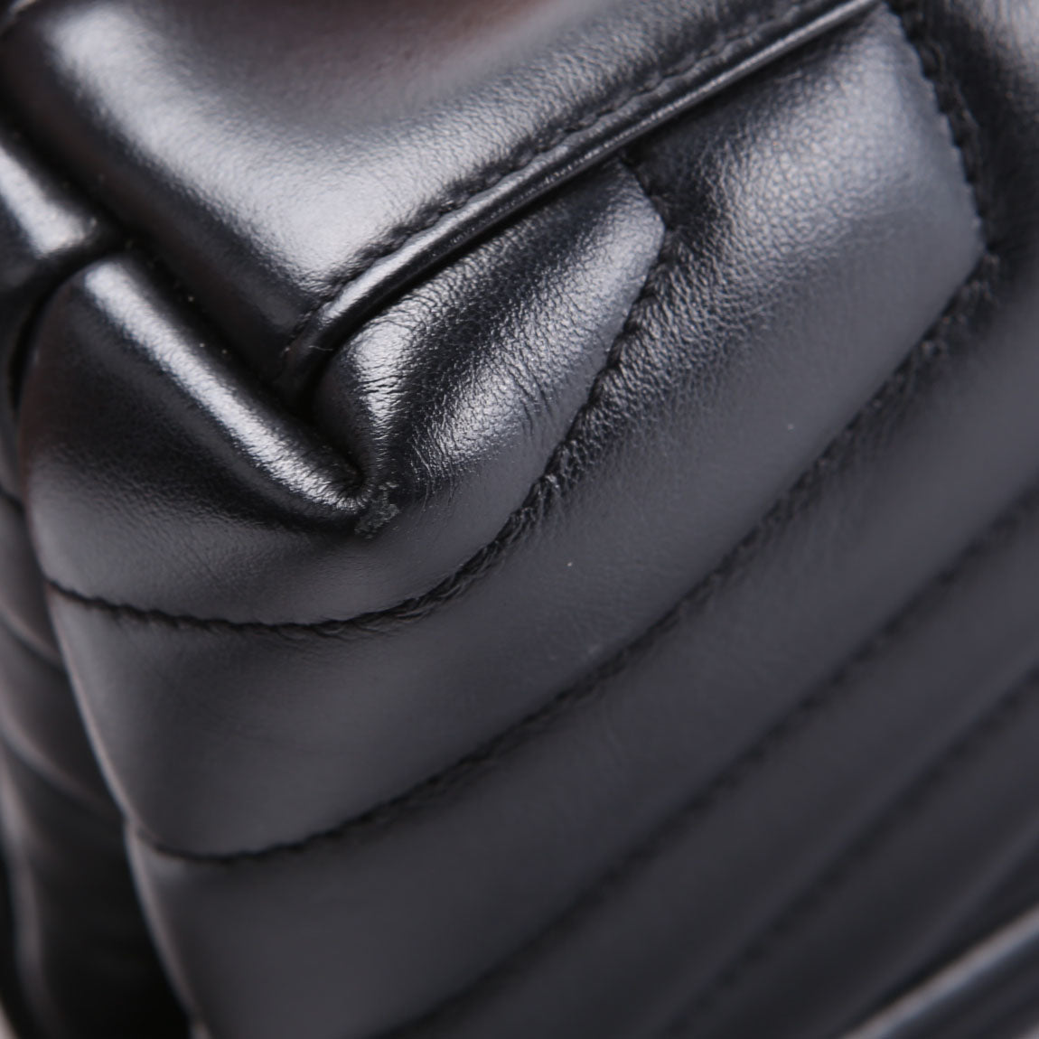 SAINT LAURENT LouLou Satchel Toy Xbody 678401 Black