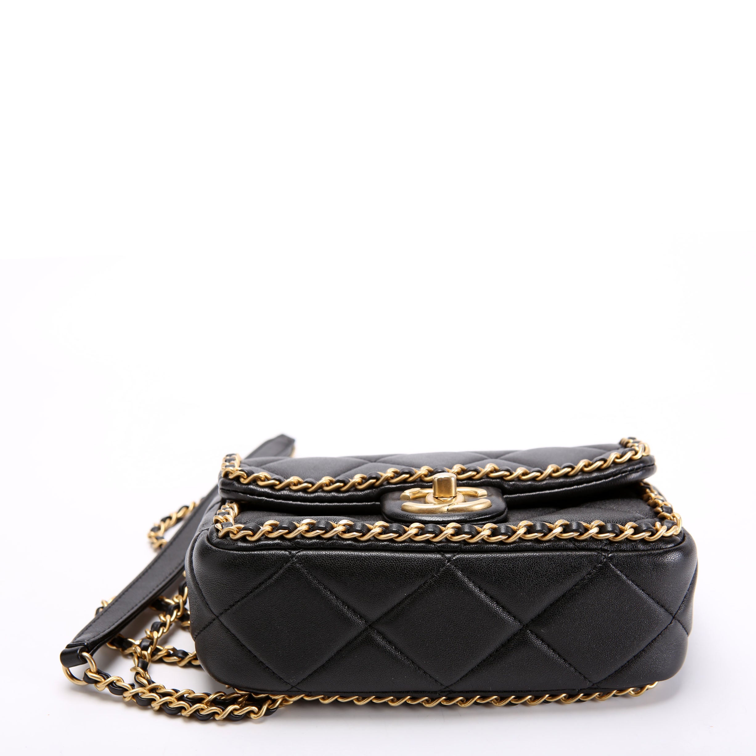Chain Me Flap Small Lambskin (RFID) Black/Gold