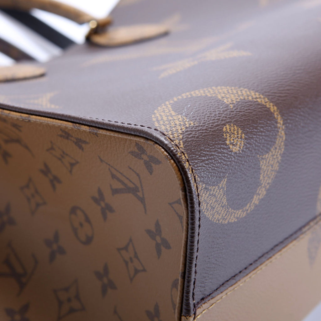 ONTHEGO MM Monogram Reverse