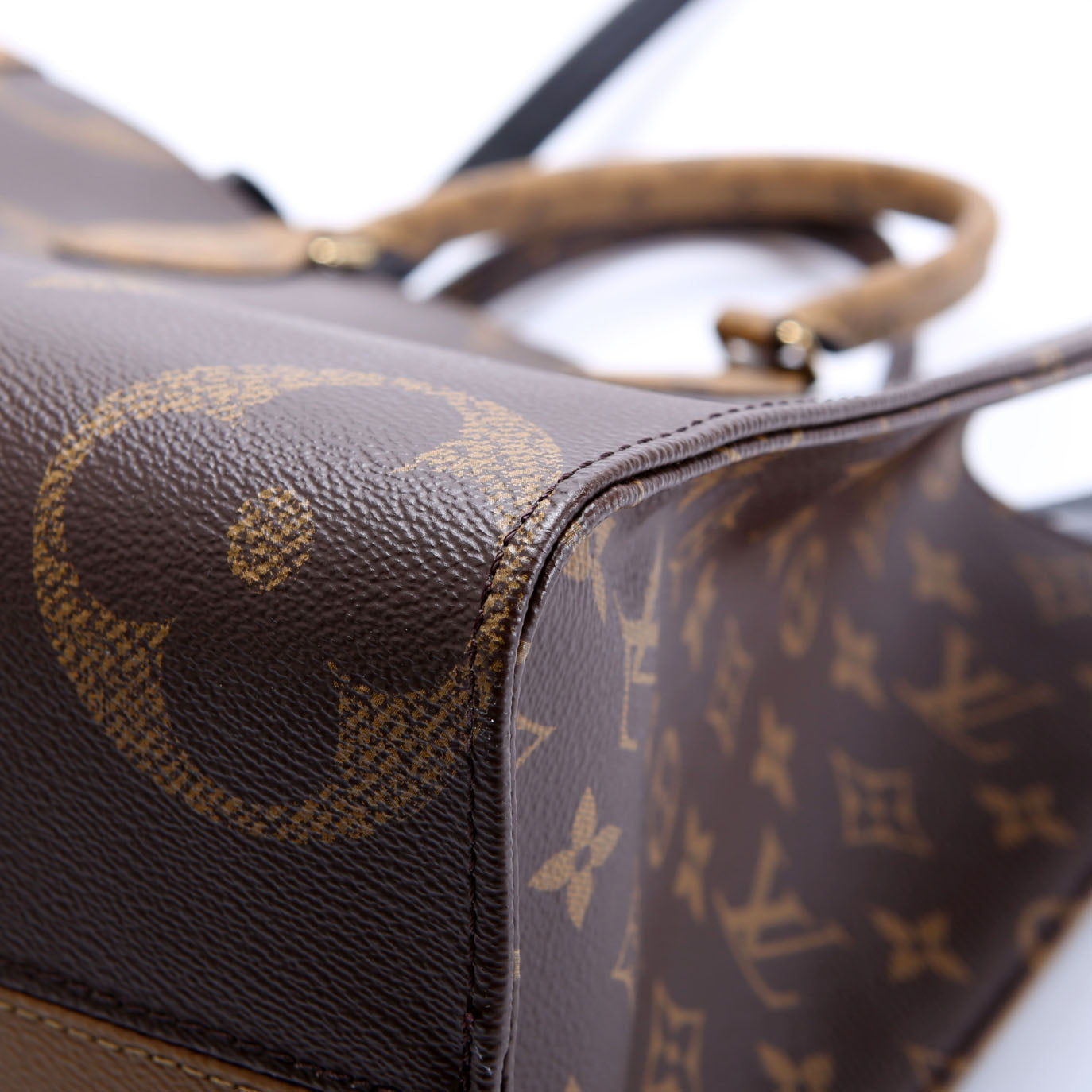 ONTHEGO MM Monogram Reverse