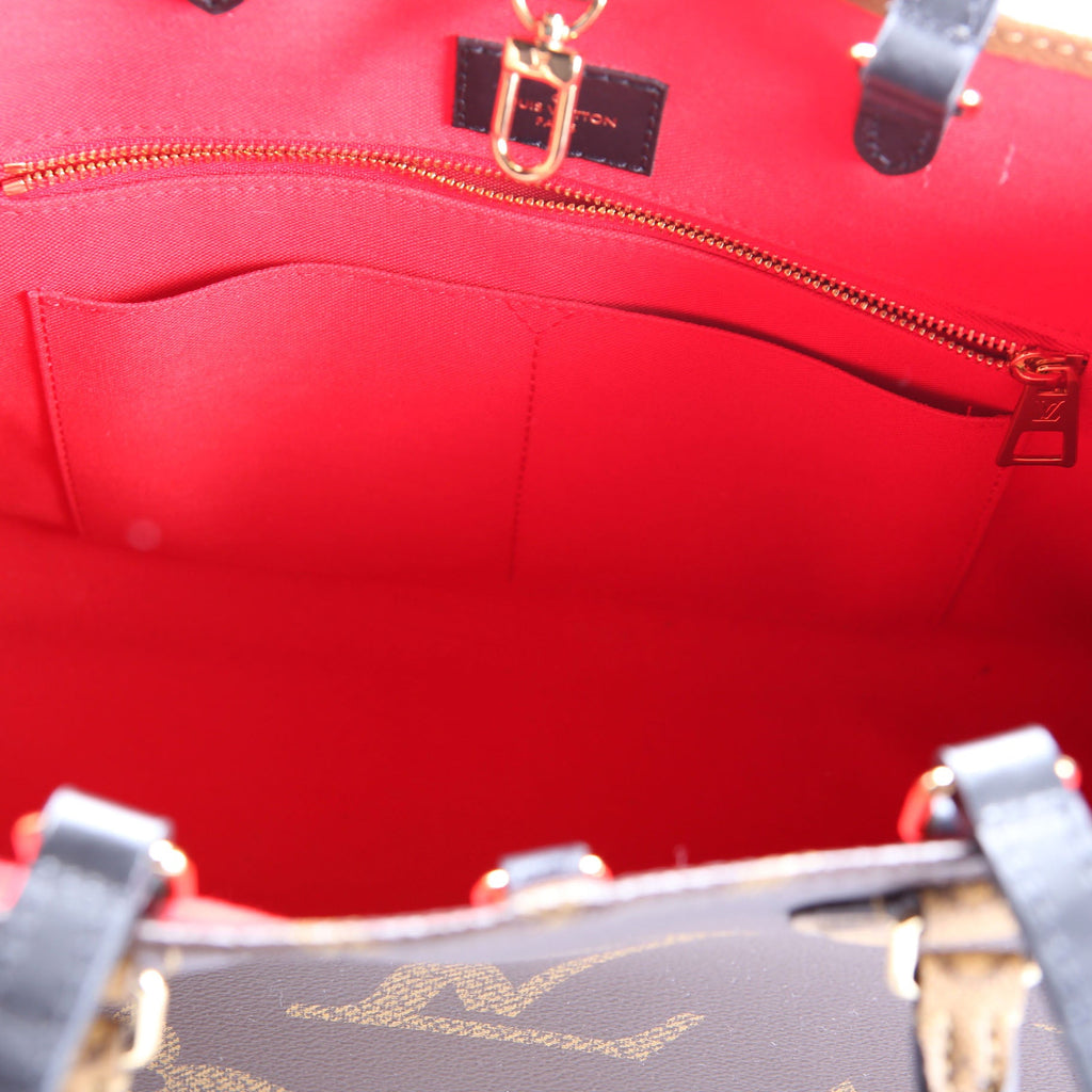 ONTHEGO MM Monogram Reverse