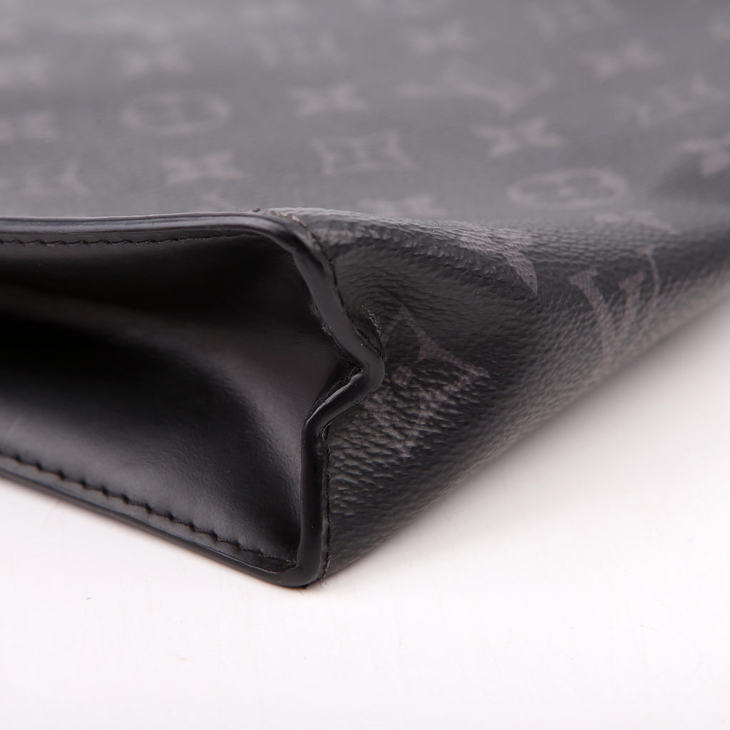 Pochette Voyage MM Monogram Eclipse